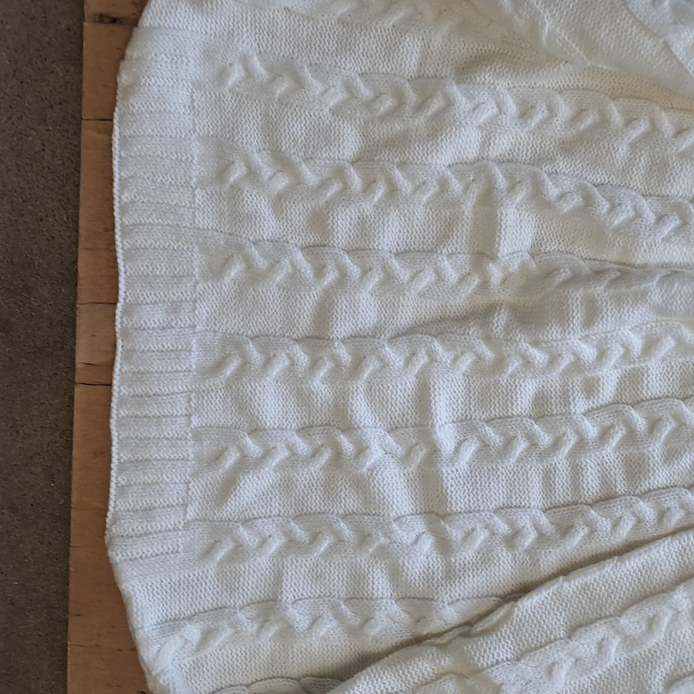 Women’s Cable Knit Cream Sweater and Legging Set - Picture 5 of 5